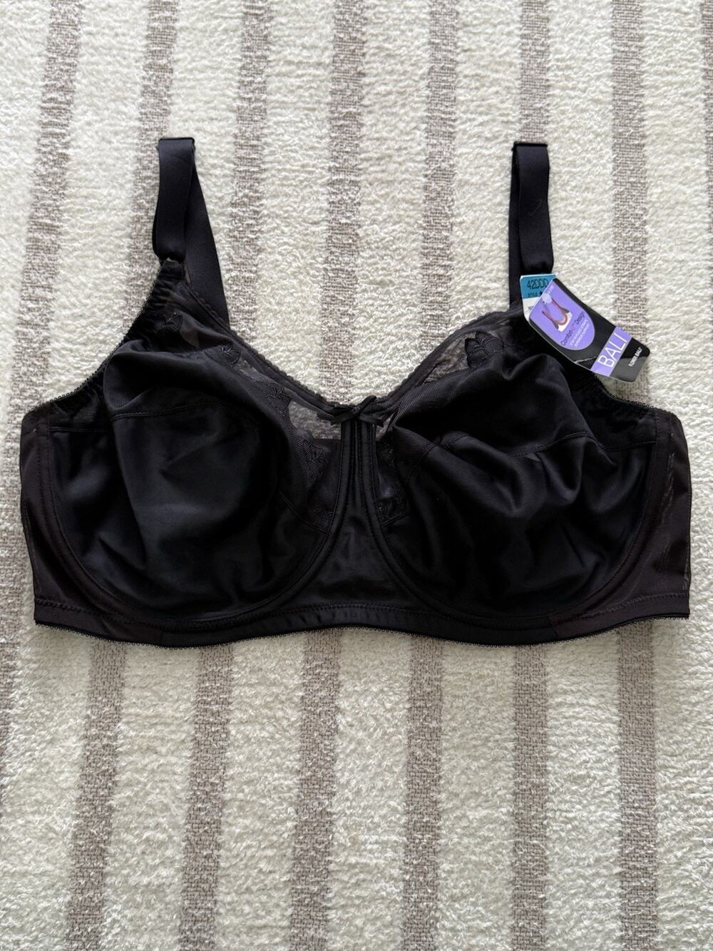 Bali 0180 Womens Black Flower Underwire Full Coverage Bra Size 42DDD NWT
